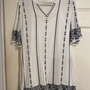 Hinge White Embroidered Dress